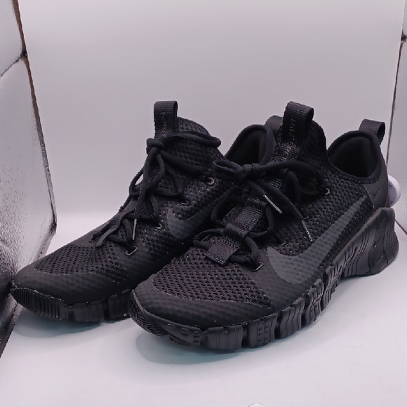 NEW Nike Free Metcon 3 Shoes-Black Mens Size 11.5 US CJ0861-001 - Picture 1 of 12